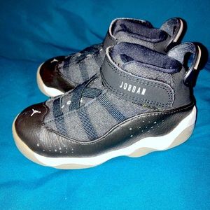 Jordan 6 rings toddler shoes size 8C